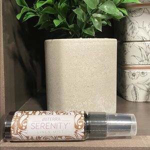 doTERRA SERENITY LinenMist 2020 Holiday Collection